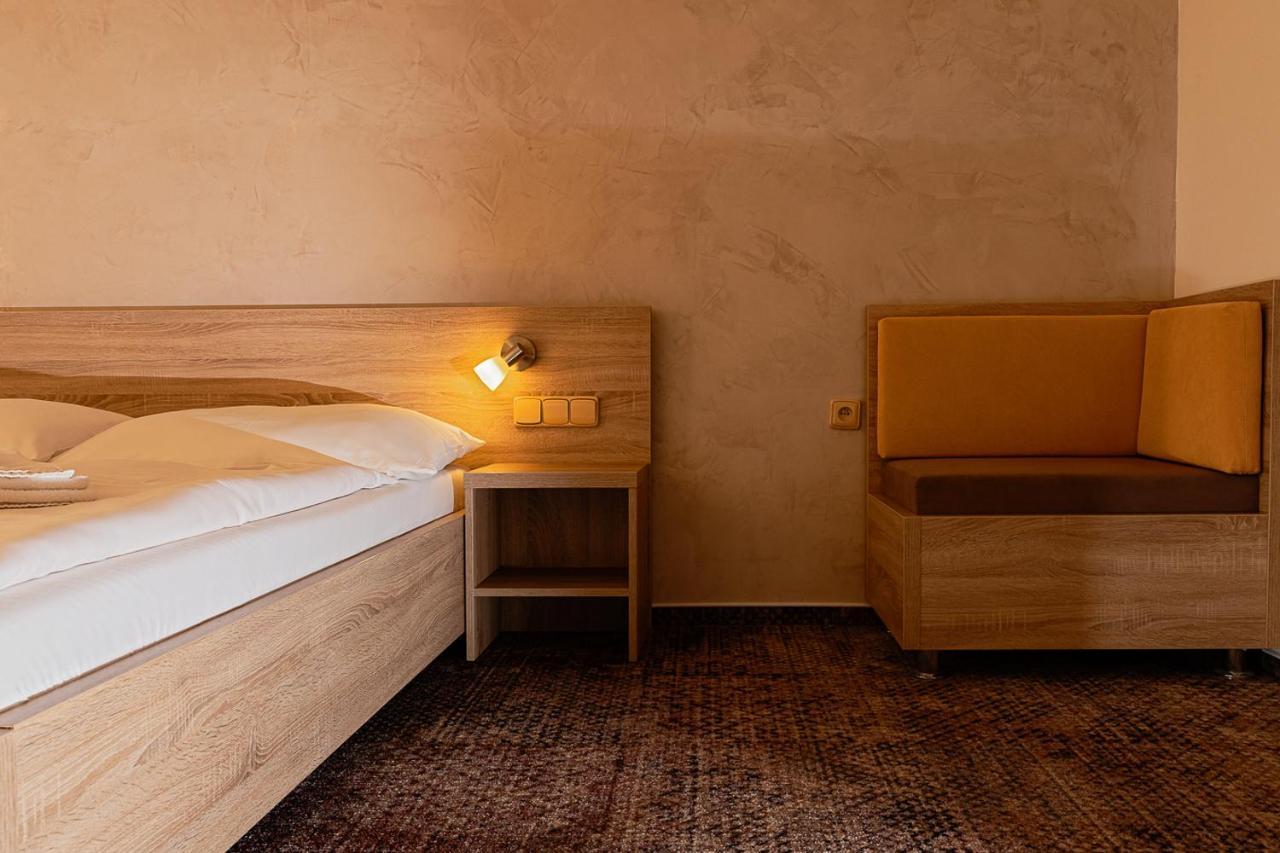 Hotel Slezan Bruntál المظهر الخارجي الصورة