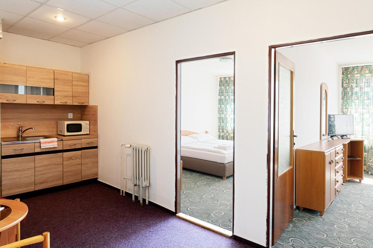Hotel Slezan Bruntál المظهر الخارجي الصورة