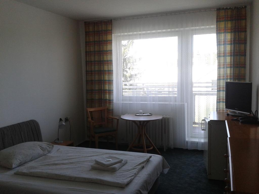Hotel Slezan Bruntál المظهر الخارجي الصورة